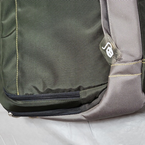 Kensington Laptop 15.4" Bag - Picture 2 of 14